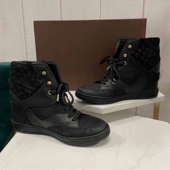 LOUIS VUITTON CLIFF WEDGE SNEAKERS - Picture 2 of 14